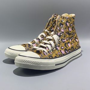 WMNS Converse Chuck 70 Hi size 8.5
